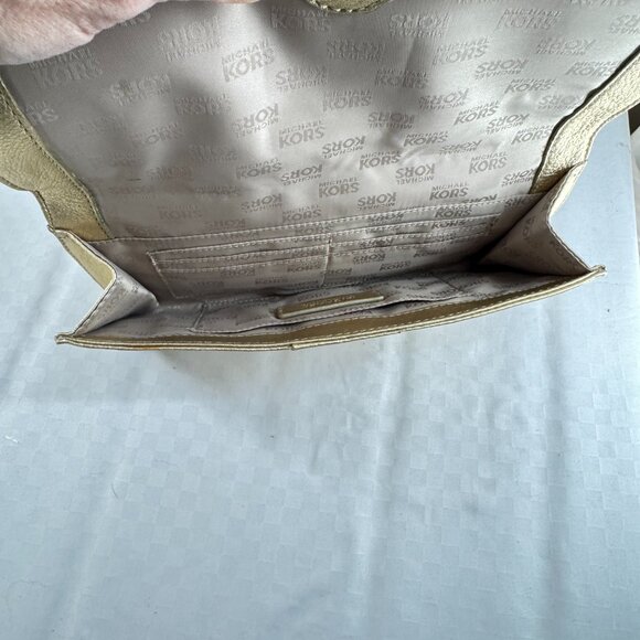 Michael Kors Gold Clutch Wallet Pebbled Leather - Picture 5 of 7